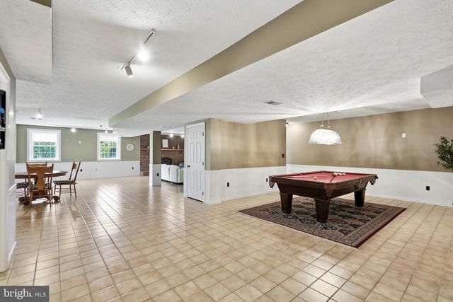 34294 BRIDGESTONE LN, Bluemont, VA 20135
