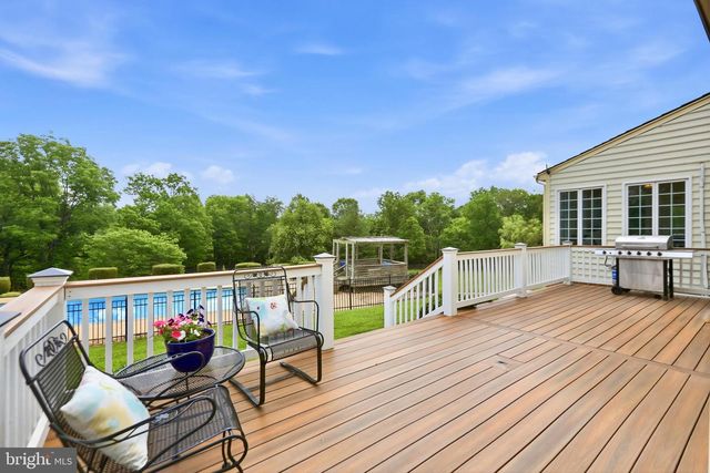 34294 BRIDGESTONE LN, Bluemont, VA 20135