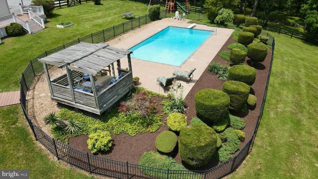 34294 BRIDGESTONE LN, Bluemont, VA 20135
