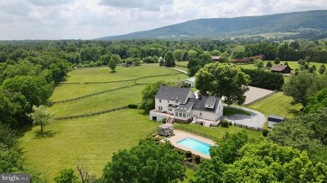 34294 BRIDGESTONE LN, Bluemont, VA 20135