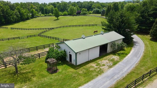 34294 BRIDGESTONE LN, Bluemont, VA 20135