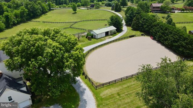 34294 BRIDGESTONE LN, Bluemont, VA 20135