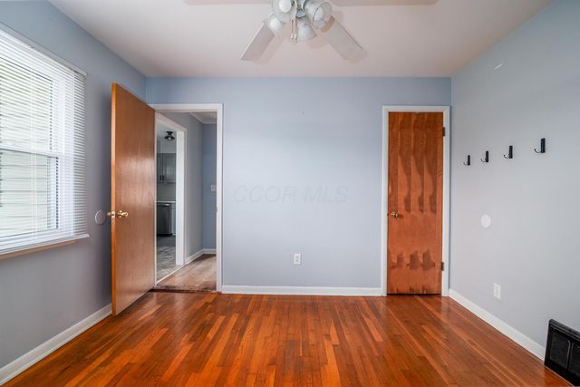 2804 Columbus Street, Grove City, OH 43123