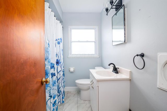 2804 Columbus Street, Grove City, OH 43123