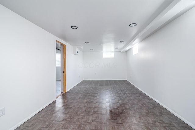 2804 Columbus Street, Grove City, OH 43123