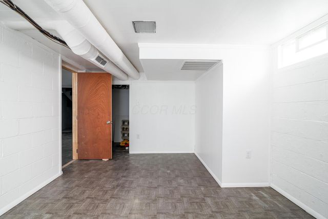 2804 Columbus Street, Grove City, OH 43123