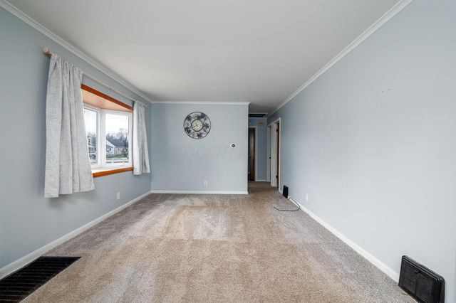 2804 Columbus Street, Grove City, OH 43123