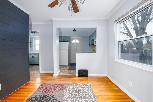 2804 Columbus Street, Grove City, OH 43123