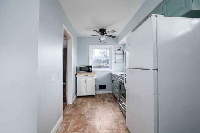 2804 Columbus Street, Grove City, OH 43123