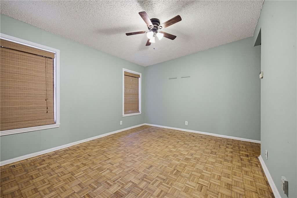 1114 Crescent Dr, Corpus Christi, TX 78412 — photo 5