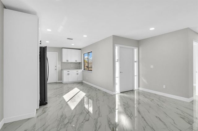 257 SW Cherryhill Road, Port St. Lucie, FL 34953