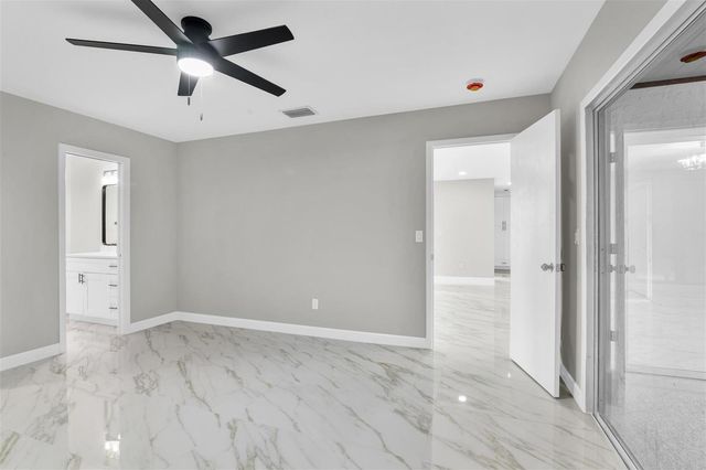 257 SW Cherryhill Road, Port St. Lucie, FL 34953