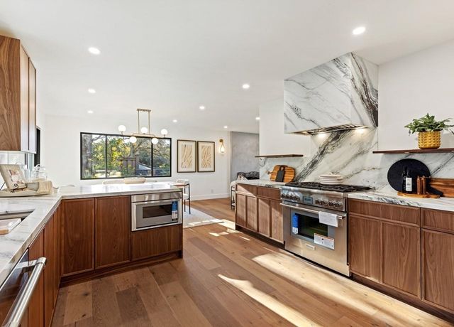 2530 Roundhill Dr, Alamo, CA 94507