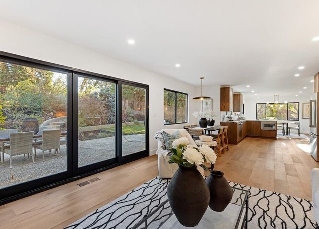 2530 Roundhill Dr, Alamo, CA 94507