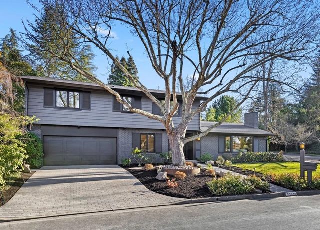 2530 Roundhill Dr, Alamo, CA 94507