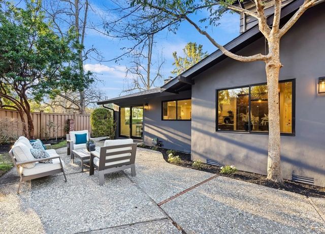 2530 Roundhill Dr, Alamo, CA 94507