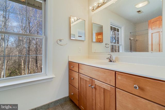 7403 COLROSS GLEN DR, King George, VA 22485