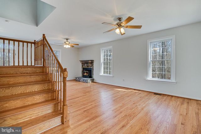 7403 COLROSS GLEN DR, King George, VA 22485