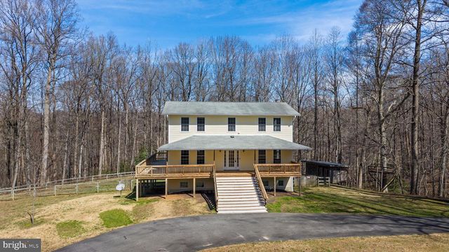 7403 COLROSS GLEN DR, King George, VA 22485