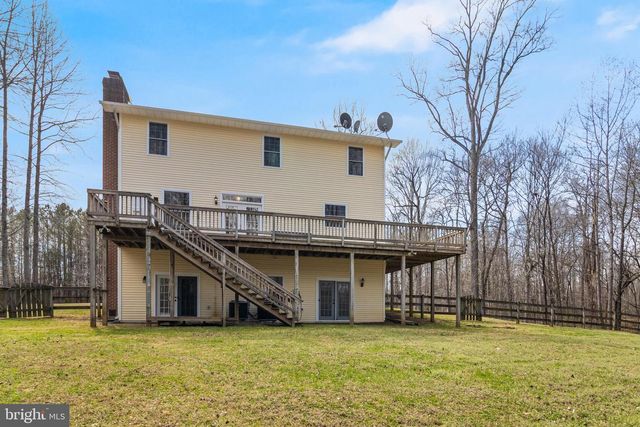 7403 COLROSS GLEN DR, King George, VA 22485