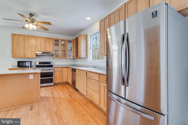 7403 COLROSS GLEN DR, King George, VA 22485