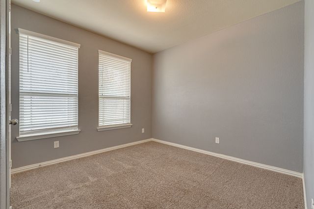 4112 Hialeah Drive, Denton, TX 76210