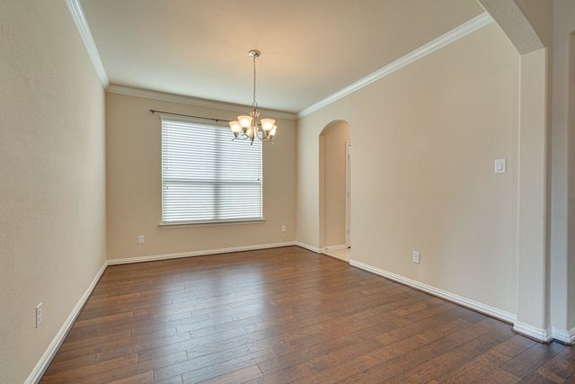 4112 Hialeah Drive, Denton, TX 76210