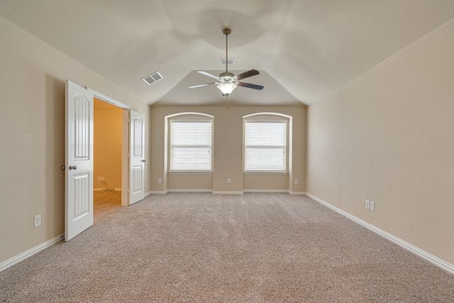 4112 Hialeah Drive, Denton, TX 76210