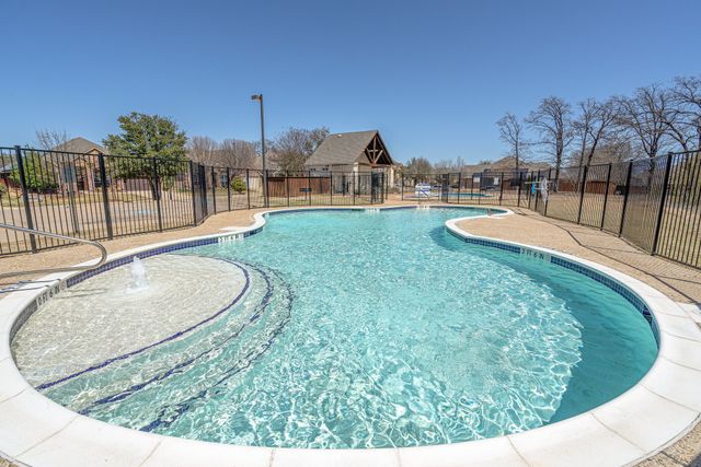 4112 Hialeah Drive, Denton, TX 76210