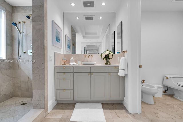 10295 Collins Ave 801, Bal Harbour, FL 33154