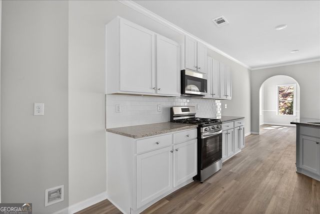 843 Crossroads Court, Social Circle, GA 30025
