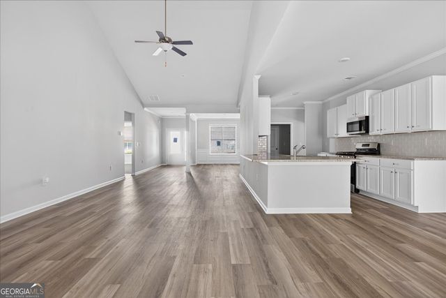 843 Crossroads Court, Social Circle, GA 30025