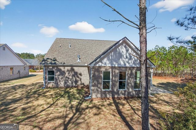 843 Crossroads Court, Social Circle, GA 30025