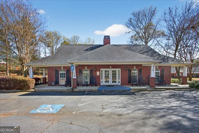 843 Crossroads Court, Social Circle, GA 30025