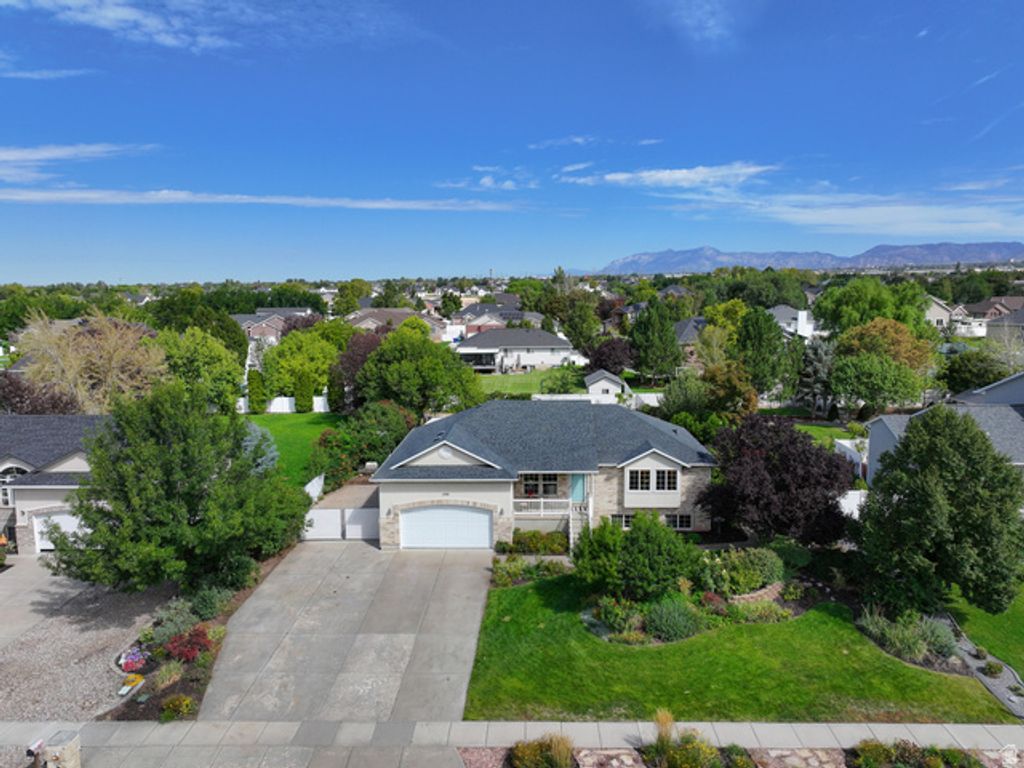 1124 W 2700 S, Syracuse, UT 84075 — photo 3