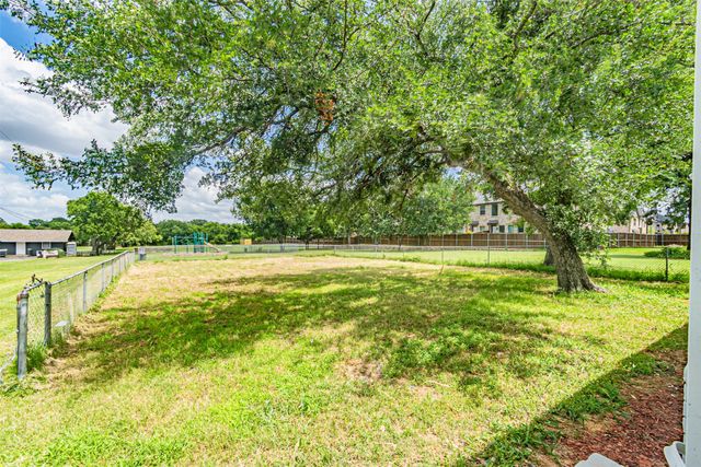 5307 Kelly Elliott, Arlington, TX 76017