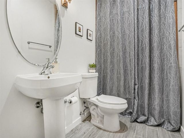 1 S EOLA DRIVE 1, Orlando, FL 32801
