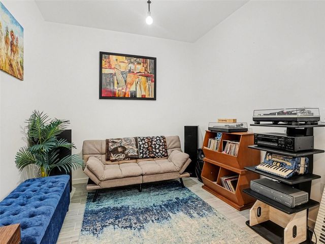 1 S EOLA DRIVE 1, Orlando, FL 32801