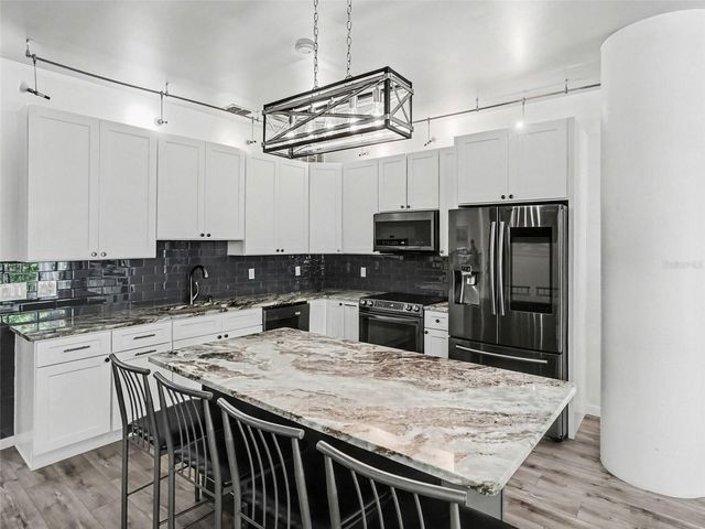 1 S EOLA DRIVE 1, Orlando, FL 32801