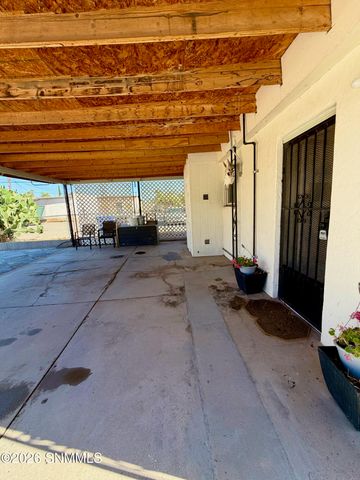 714 N San Pedro Street, Las Cruces, NM 88001