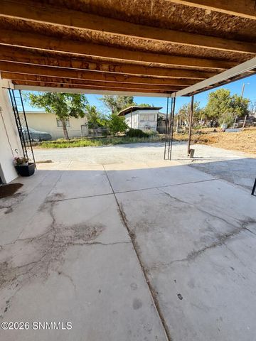714 N San Pedro Street, Las Cruces, NM 88001