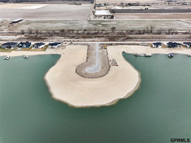 337 Marina Way, Ashland, NE 68003