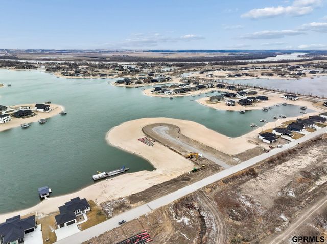 337 Marina Way, Ashland, NE 68003