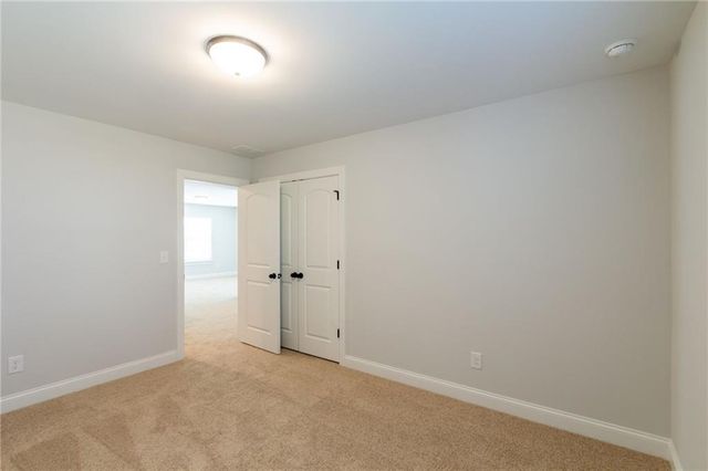 303 Bull Shoals Way, Hoschton, GA 30548