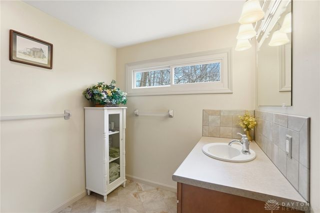 699 Carson Drive, Lebanon, OH 45036