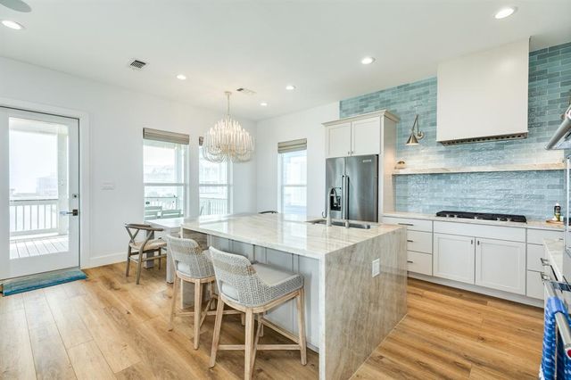 11371 Starfish, Galveston, TX 77554