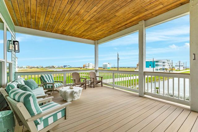 11371 Starfish, Galveston, TX 77554