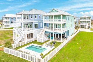 11371 Starfish, Galveston, TX 77554