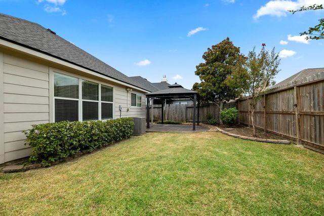 8726 Headstall Drive, Tomball, TX 77375