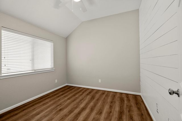 8726 Headstall Drive, Tomball, TX 77375